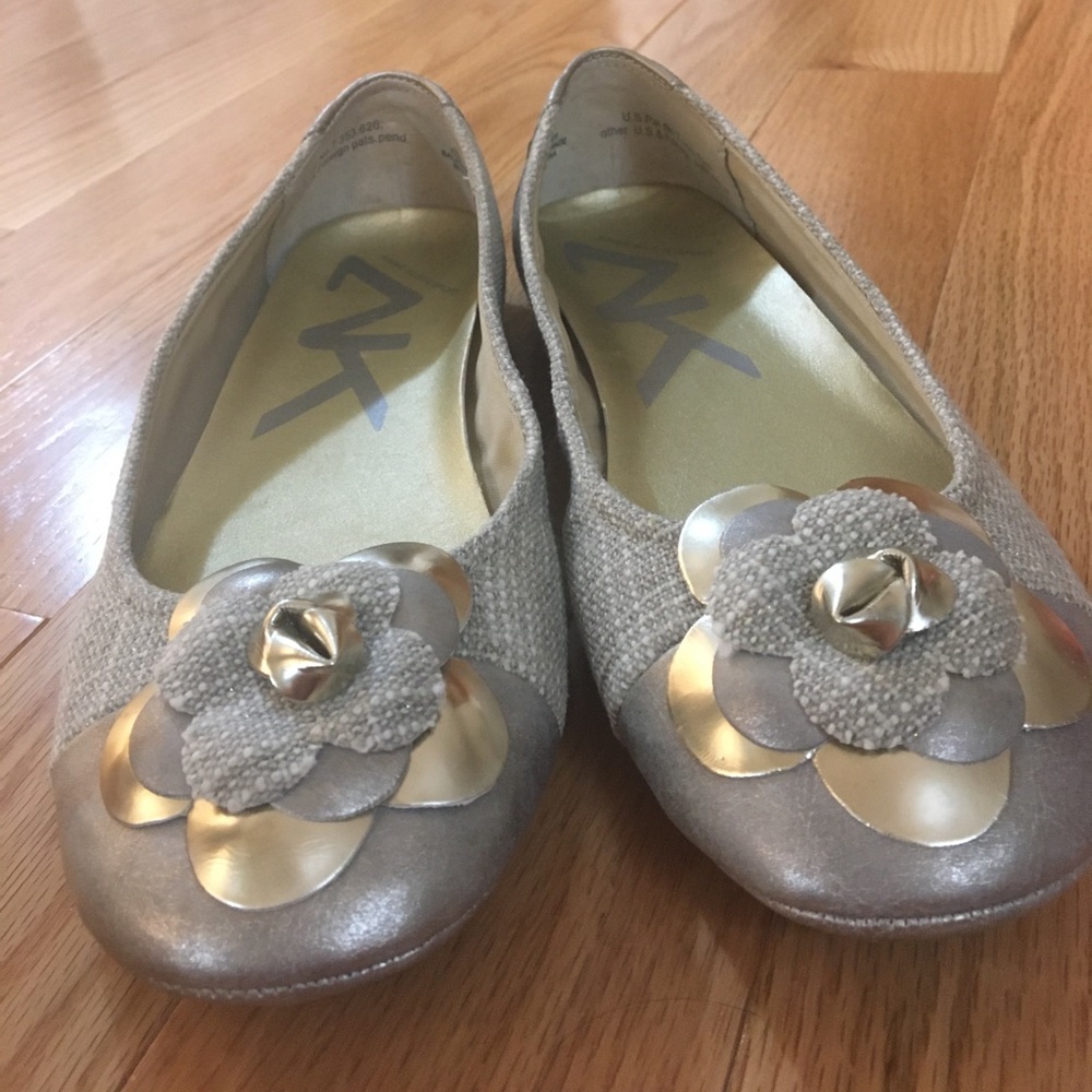 Anne Klein Sports Flats